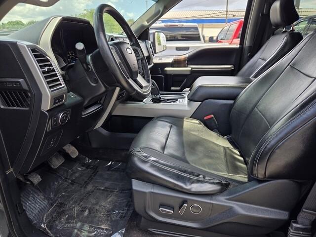 Ford F-150 Lariat 2016