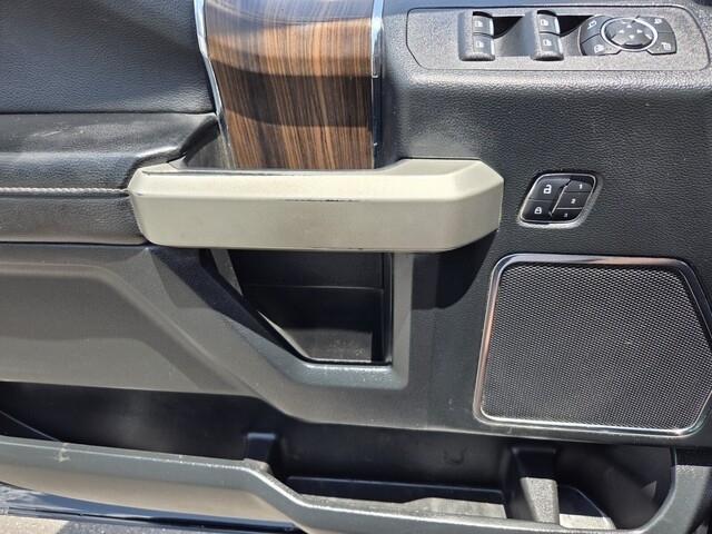 Ford F-150 Lariat 2016