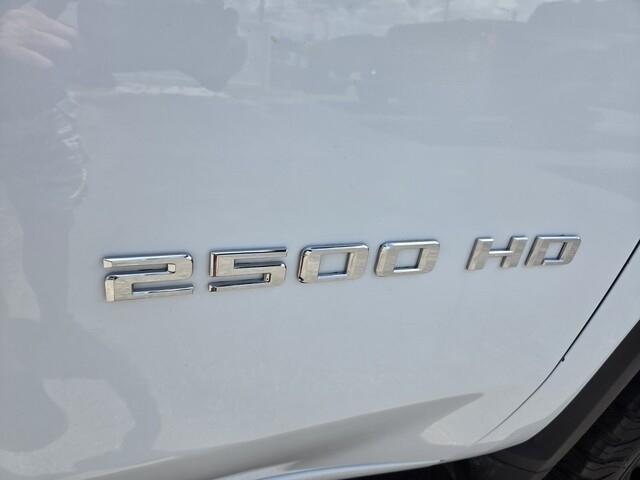 Chevrolet Silverado 2500HD  2021