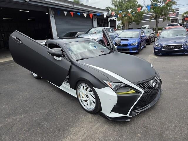 Lexus RC 200t  2016