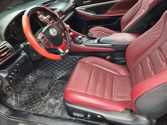 Lexus RC 200t  2016