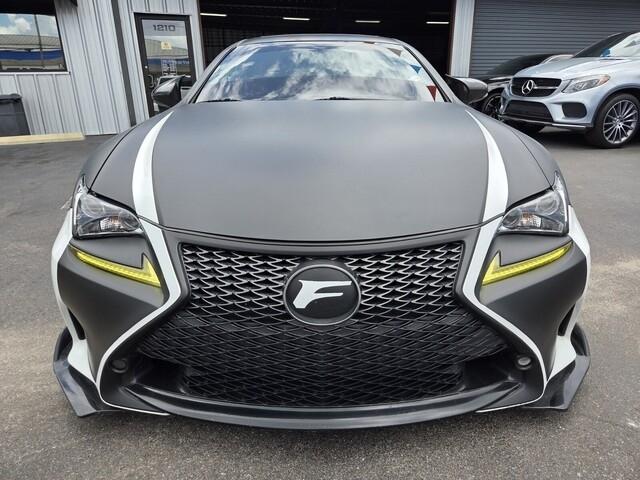 Lexus RC 200t  2016