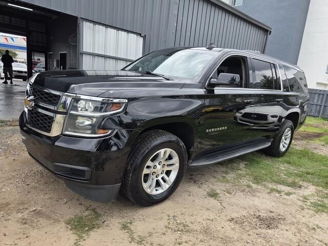 Chevrolet Suburban  2019