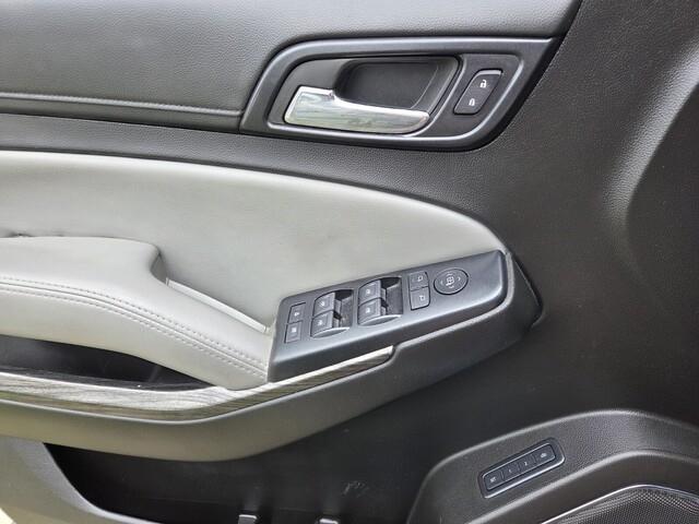 Chevrolet Suburban  2019