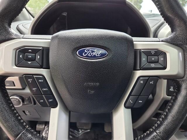 Ford F-150 Lariat 2016