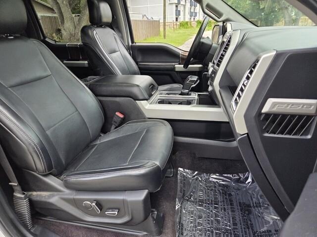 Ford F-150 Lariat 2016
