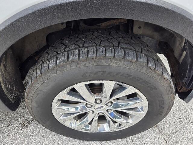 Ford F-150 Lariat 2016