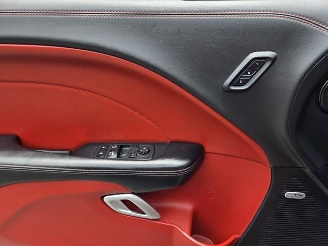 Dodge Challenger  2021