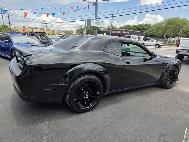 Dodge Challenger  2021