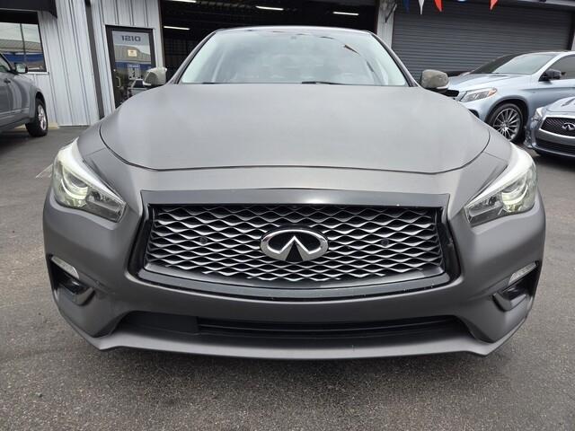 Infiniti Q50  2021