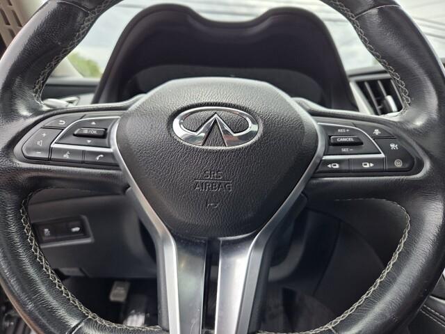 Infiniti Q50  2021