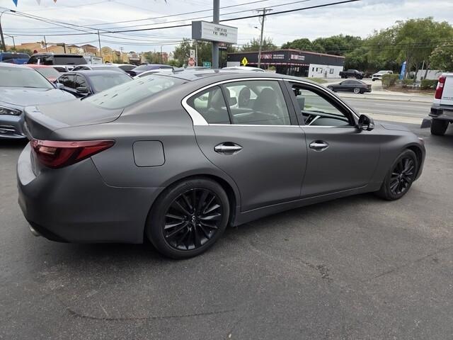 Infiniti Q50  2021