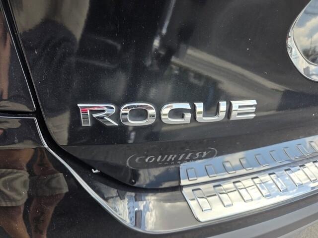 Nissan Rogue SV 2017