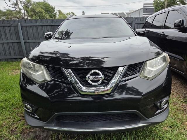 Nissan Rogue  2014