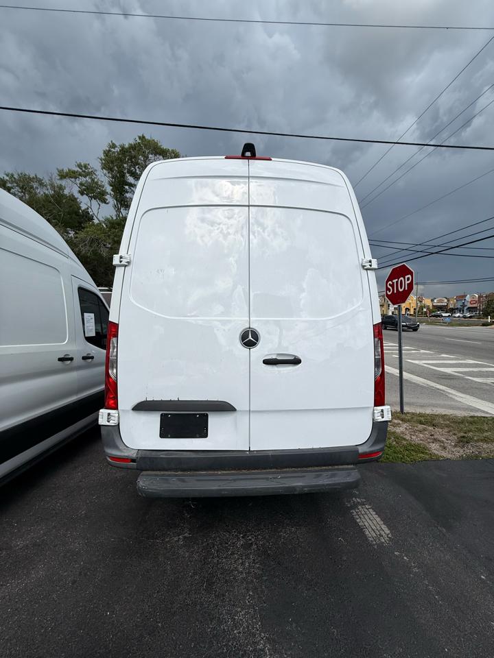 Mercedes-Benz Sprinter  2022