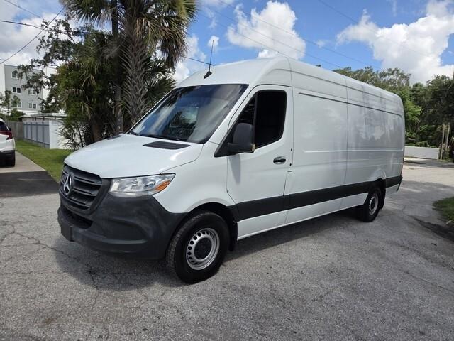 Mercedes-Benz Sprinter  2022