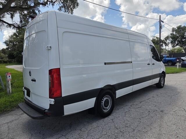 Mercedes-Benz Sprinter  2022