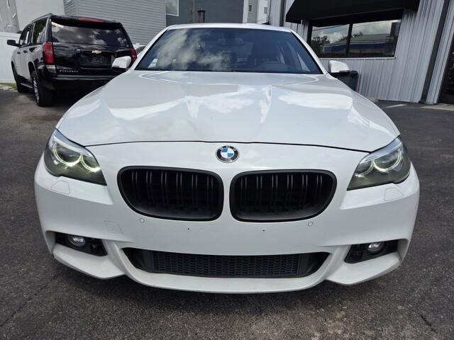 BMW 5-Series  2016