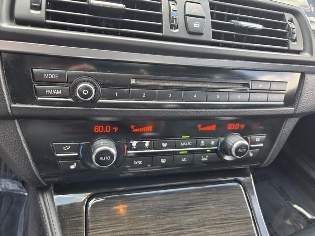 BMW 5-Series  2016