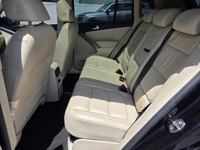 Volkswagen Tiguan  2009