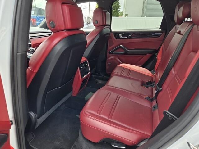 Porsche Cayenne  2019