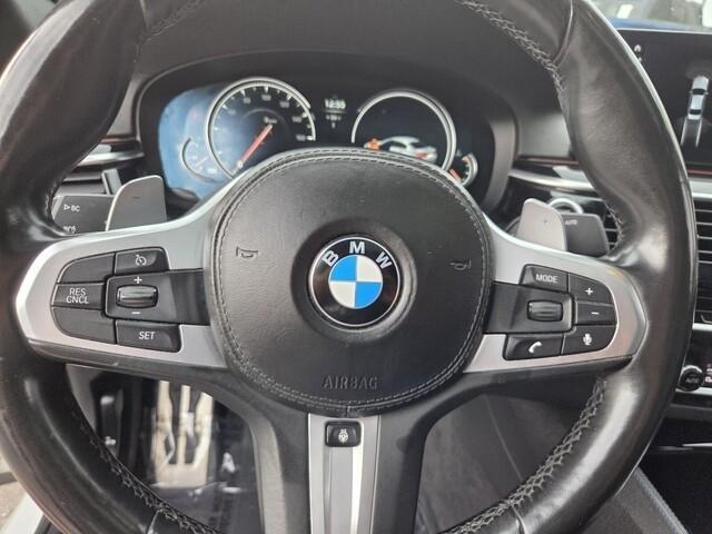 BMW 5-Series  2018