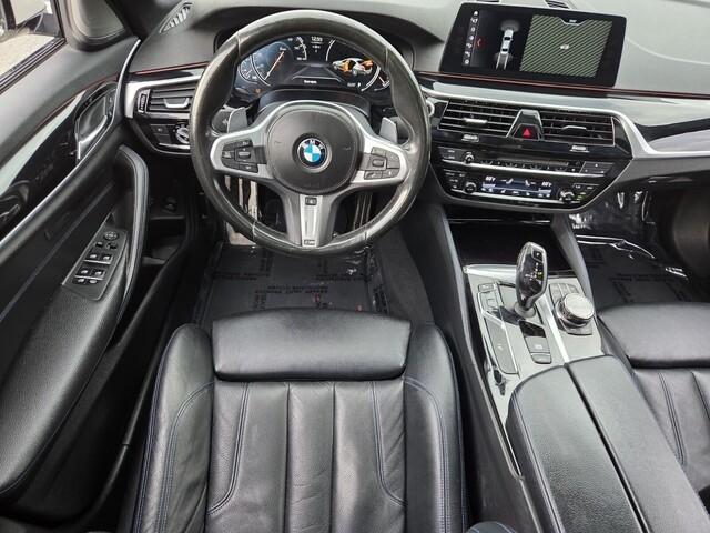 BMW 5-Series  2018