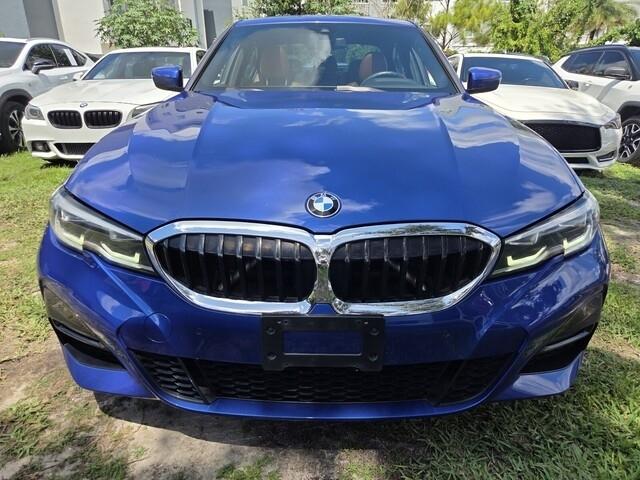 BMW 3-Series  2019