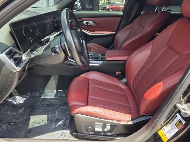 BMW 3-Series  2023