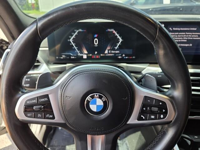 BMW 3-Series  2023