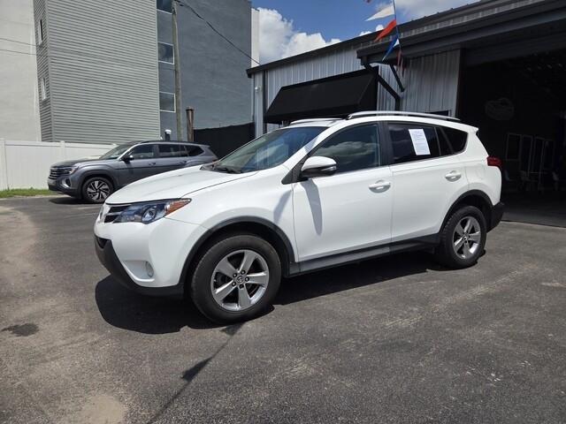 Toyota RAV4 XLE 2015