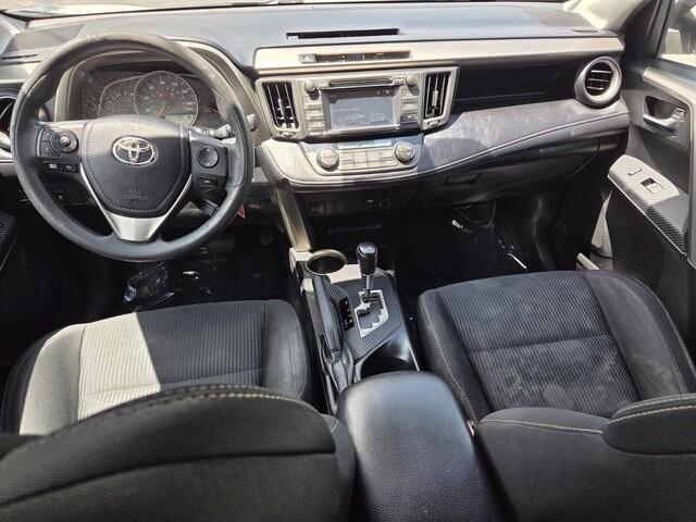 Toyota RAV4 XLE 2015