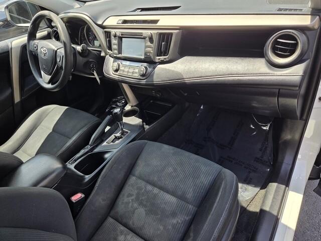 Toyota RAV4 XLE 2015