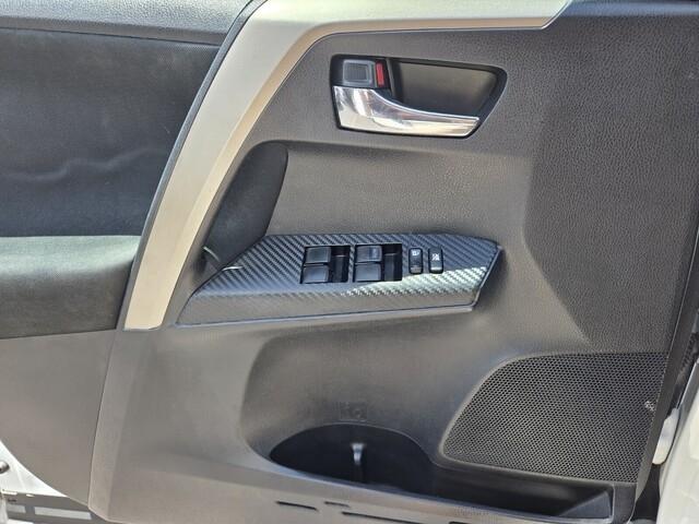 Toyota RAV4 XLE 2015