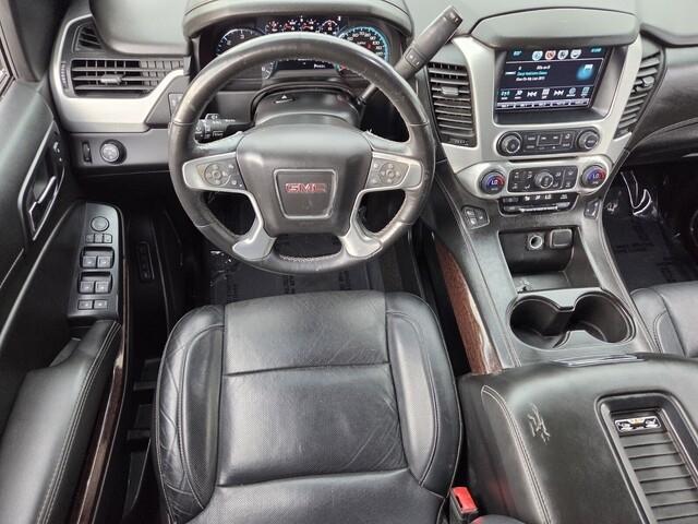 GMC Yukon SLT 2017