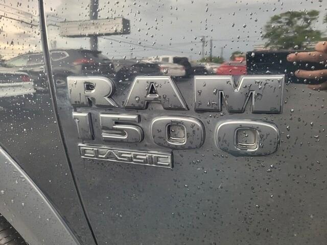 RAM 1500 Classic Tradesman Crew Cab SWB 2WD 2019