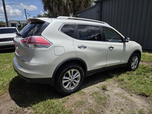 Nissan Rogue SV 2015
