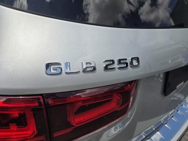 Mercedes-Benz GLB-Class GLB 250 2020
