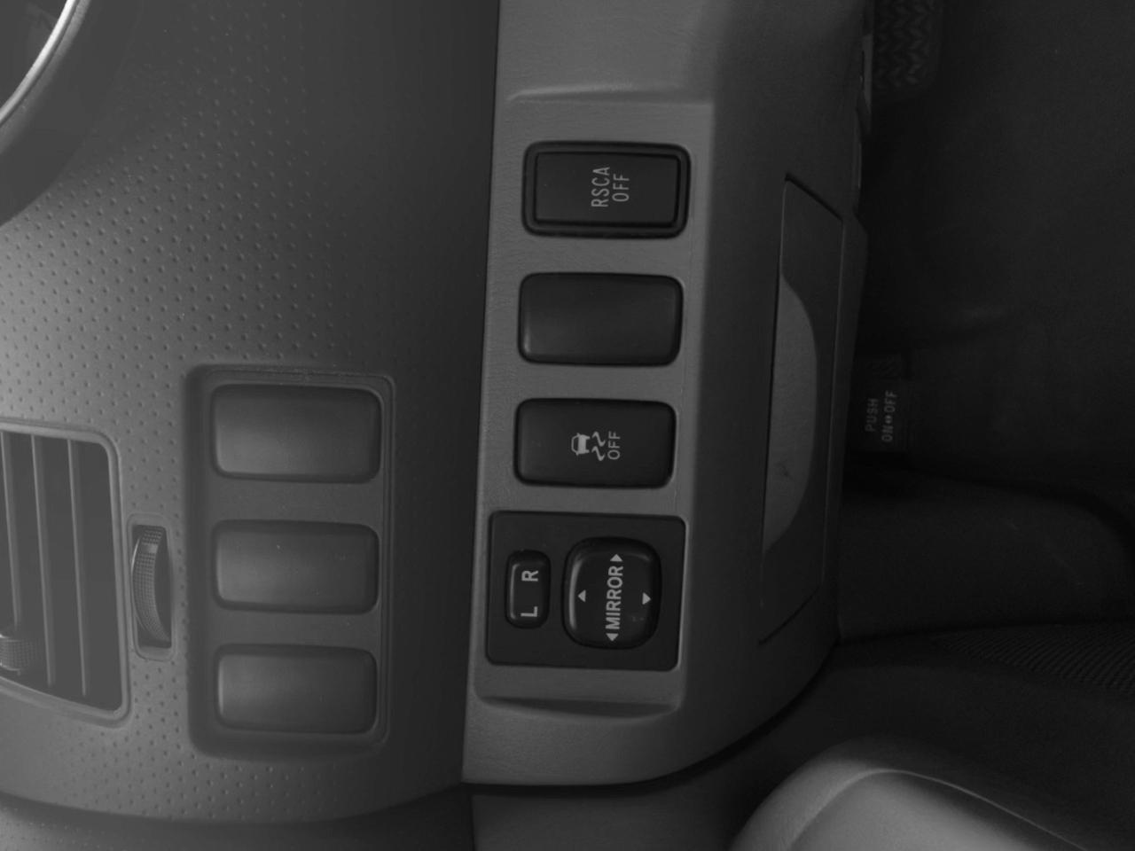 Toyota Tacoma  2011