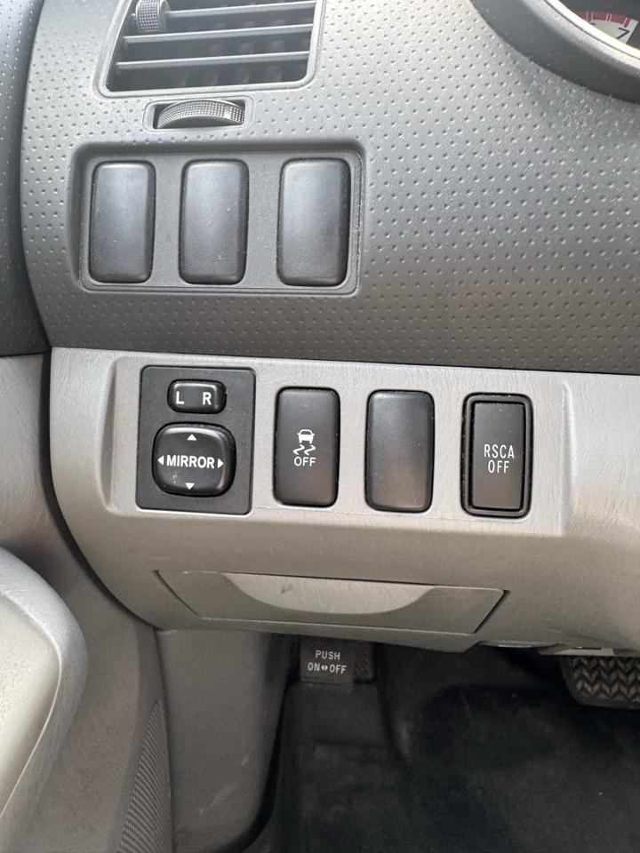 Toyota Tacoma V6 2011