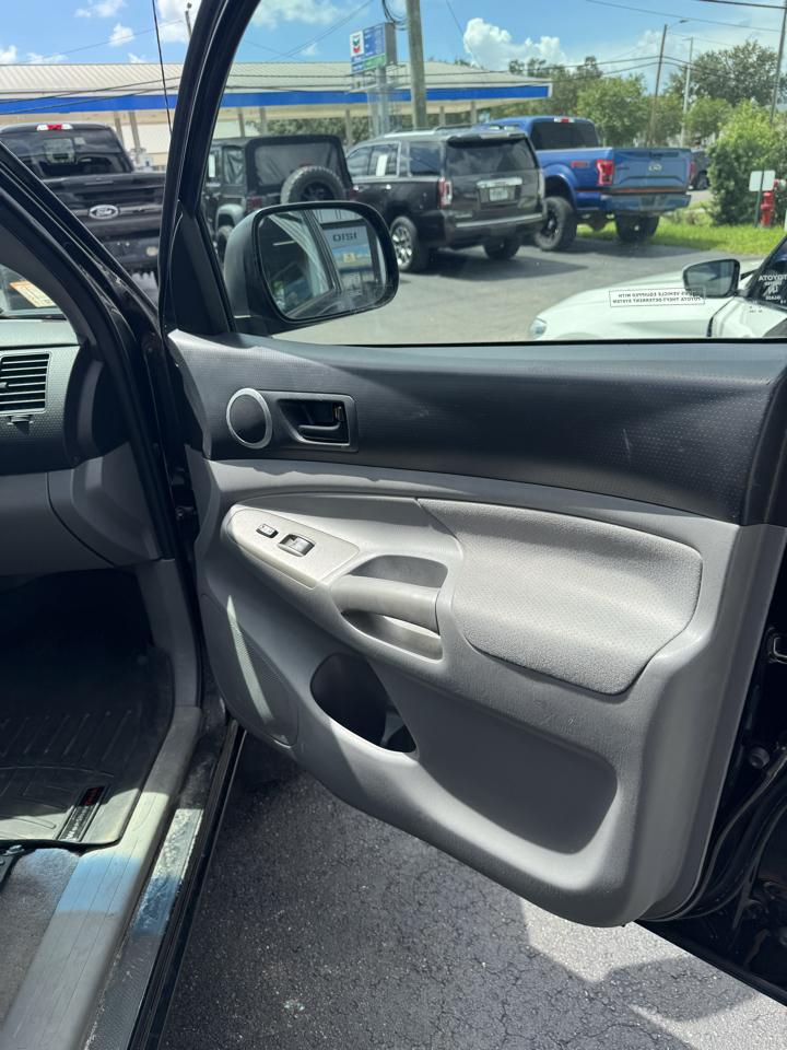 Toyota Tacoma V6 2011