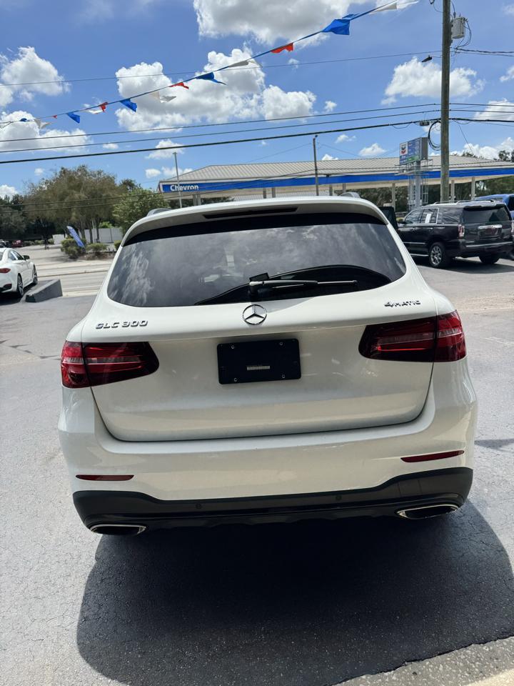 Mercedes-Benz GLC-Class  2017