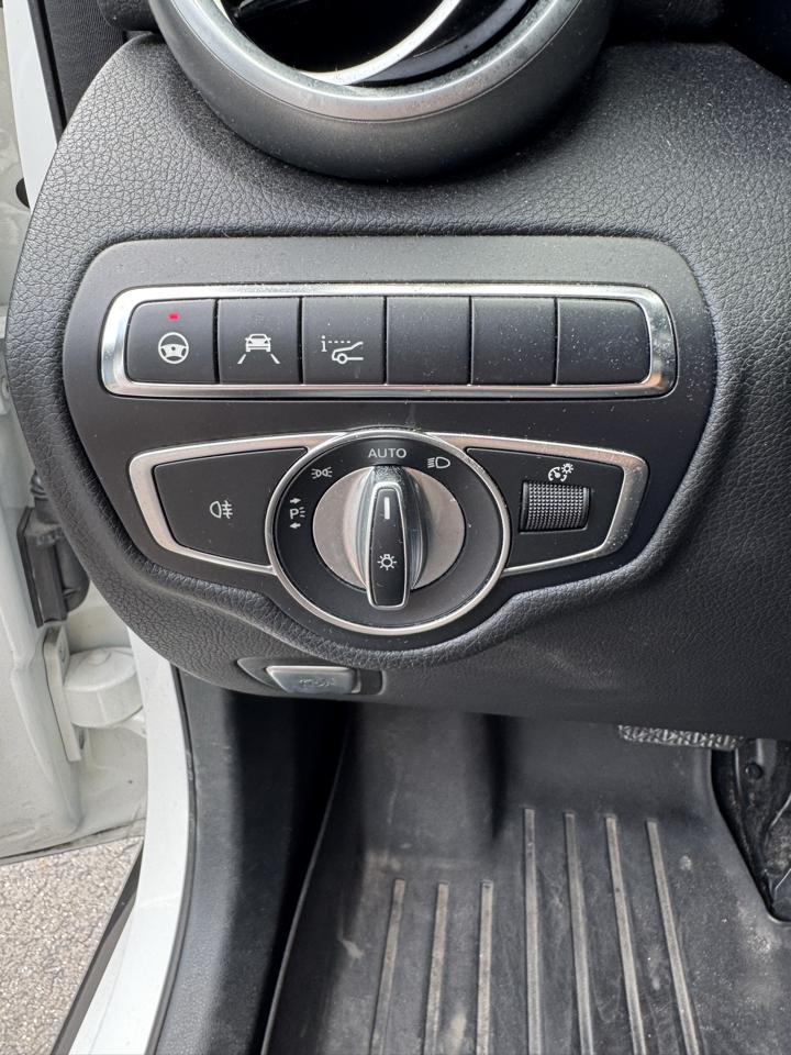Mercedes-Benz GLC-Class  2017