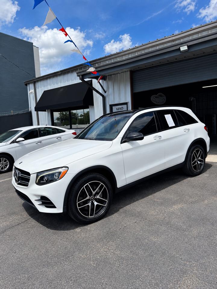 Mercedes-Benz GLC-Class  2017