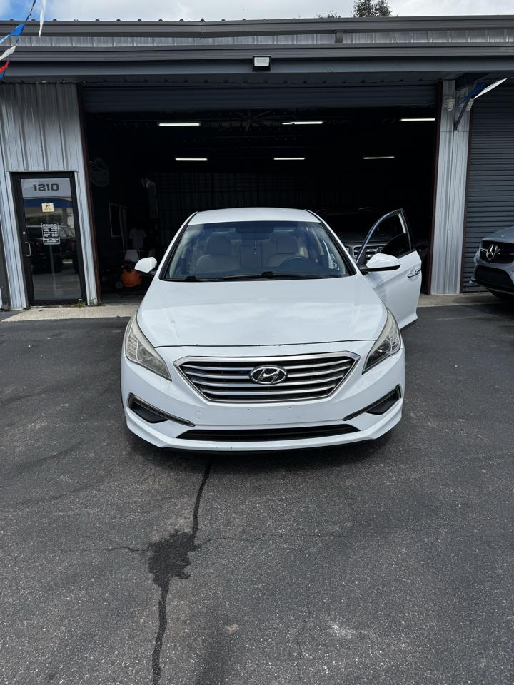Hyundai Sonata SE 2015