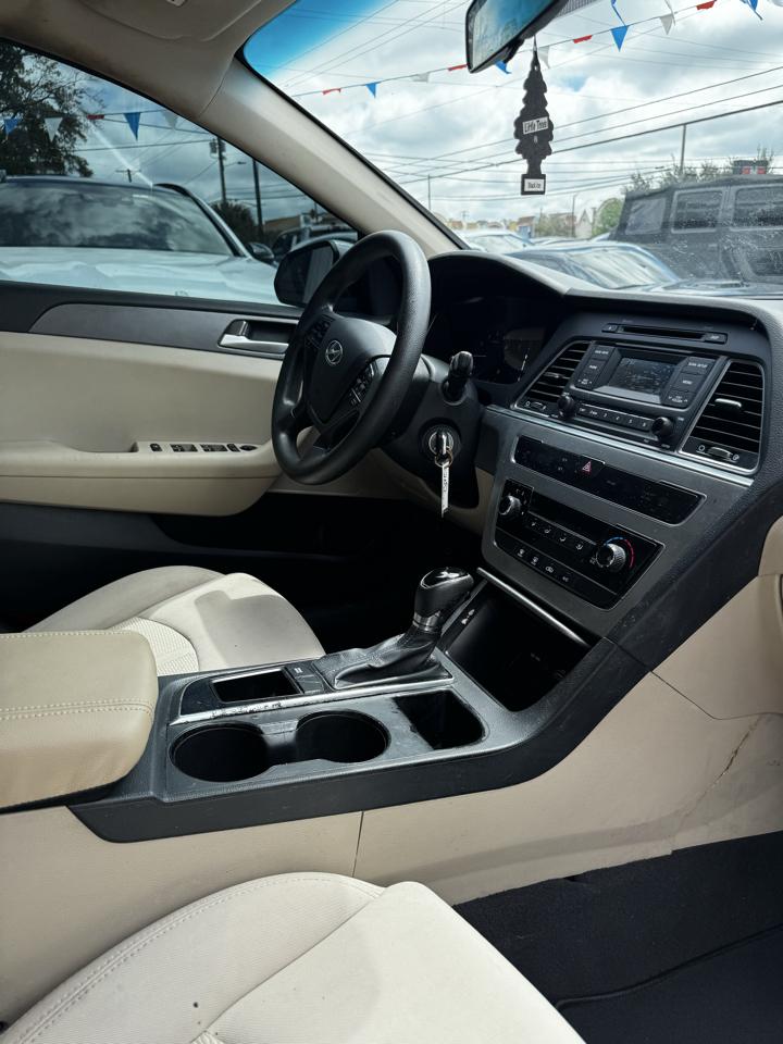 Hyundai Sonata SE 2015