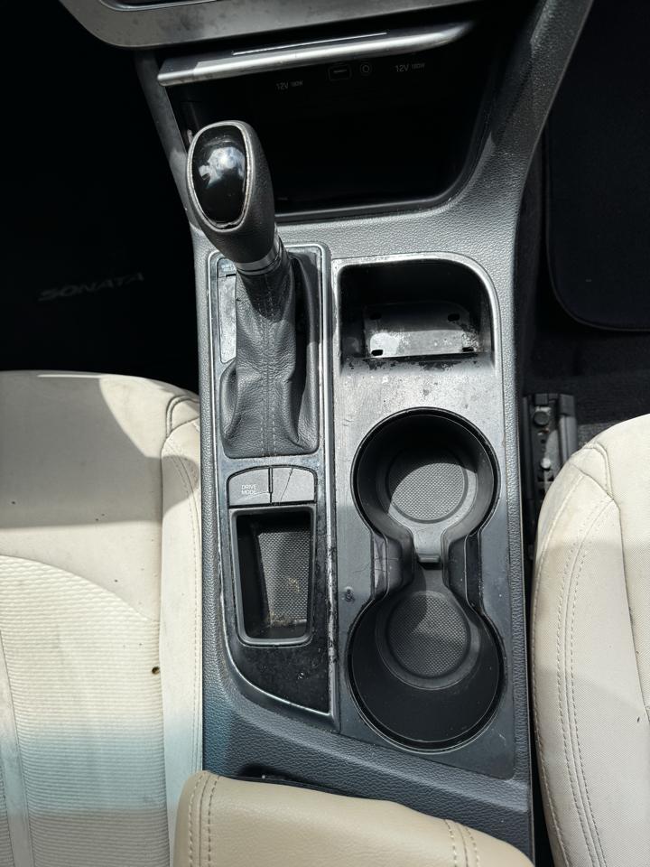 Hyundai Sonata SE 2015