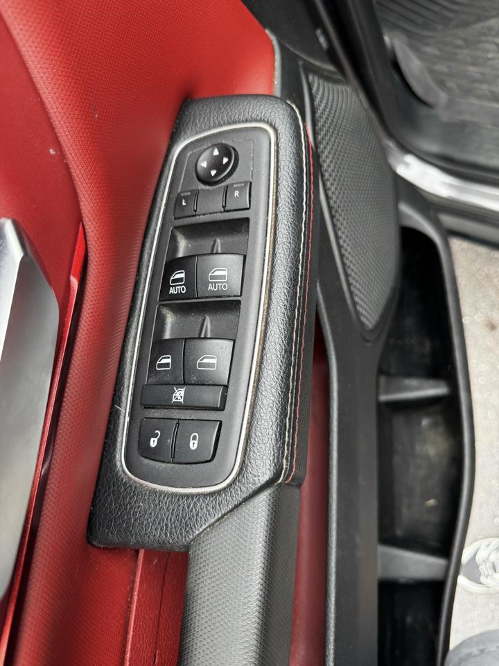 RAM 1500 Rebel Quad Cab 4WD 2019