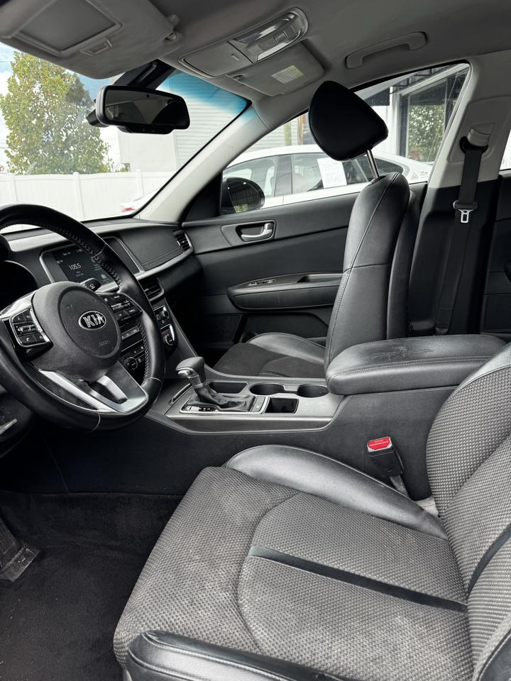 Kia Optima LX 2019