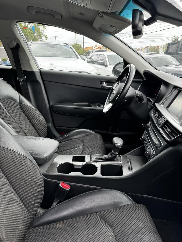 Kia Optima LX 2019
